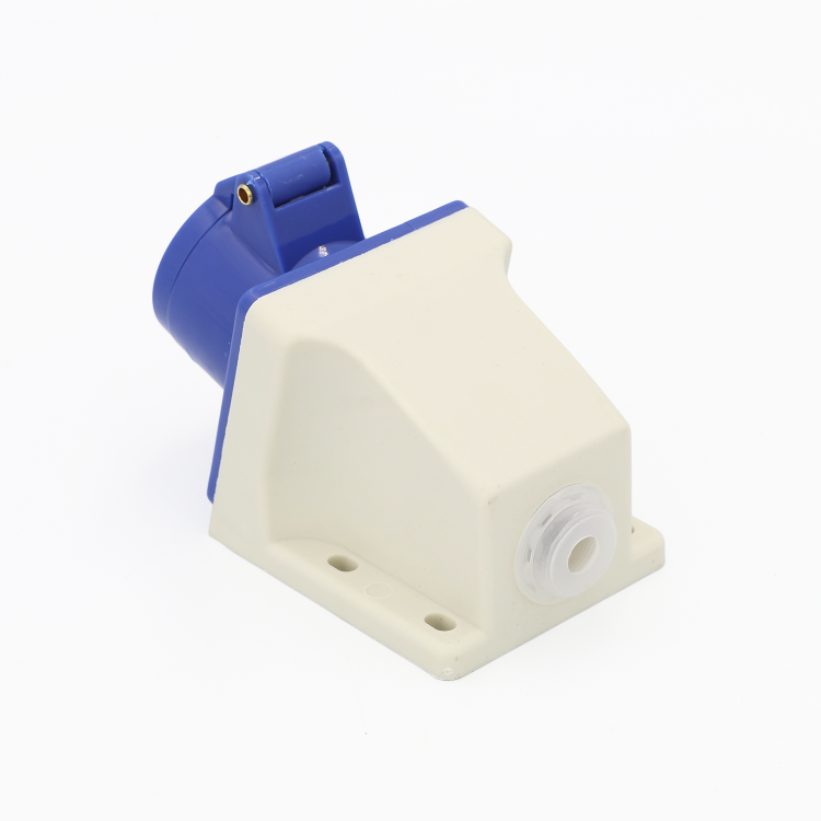 Розетка стаціонарна зовнішня 7113 16А 220В 2Р+Е IP44 LEE
