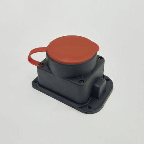 Розетка каучуковая стационарная 416 3Р+РЕ IP44, 25А 380В TAKEL